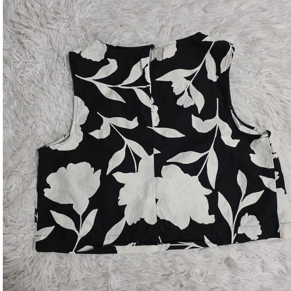 Kate Spade New York for Target Floral Sleeveless Crop Top Black White Large L - Picture 5 of 6